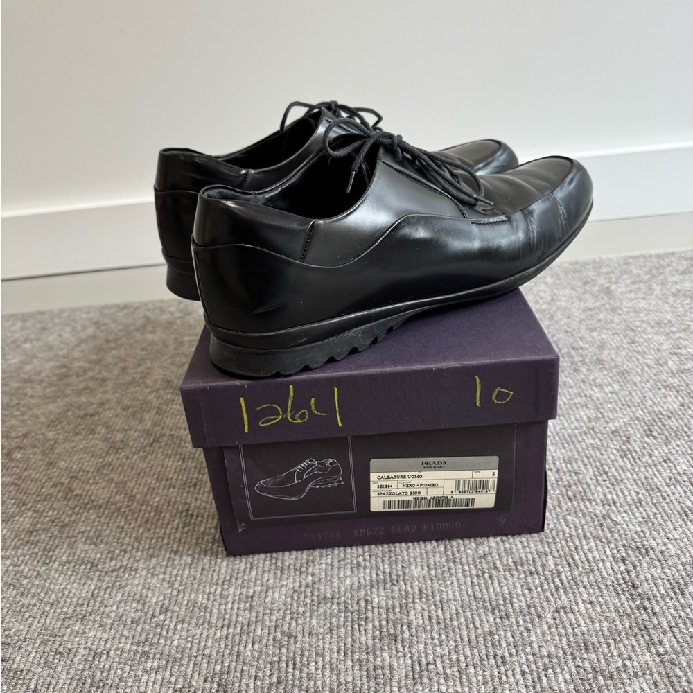 Prada Black Leather Men's Oxfords - Picture 7 of 7